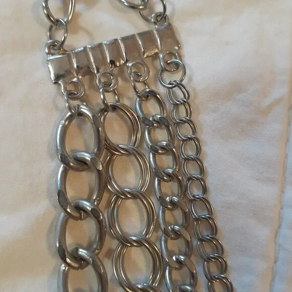 Chain Necklace - Picture 3 of 5
